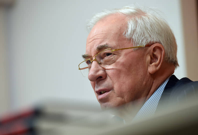 Экс-премьер Украины Азаров стал академиком РАН
