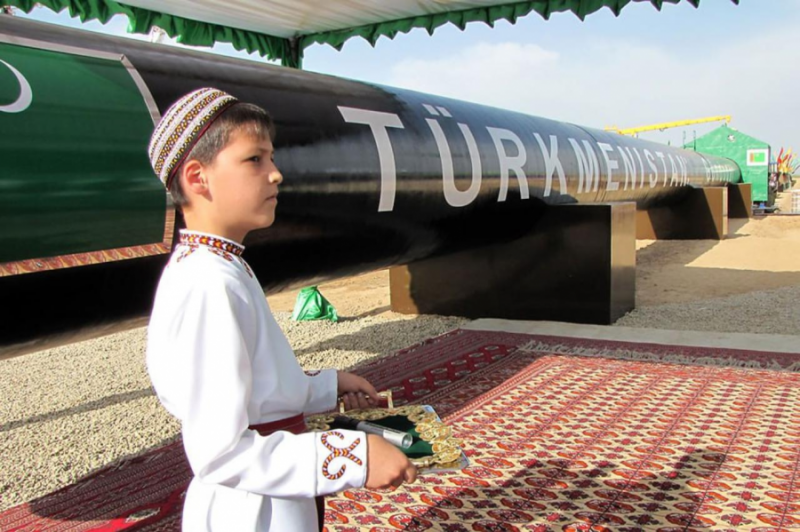 «Туркменского газа хватит всем еще на 300 лет»