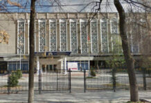 Сотрудникам государственных СМИ в Кыргызстане повысили зарплаты до 100 тысяч сомов и выше