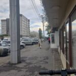 Лишиться бизнеса за 10 дней: мэрия сносит павильоны в Бишкеке ради сквера