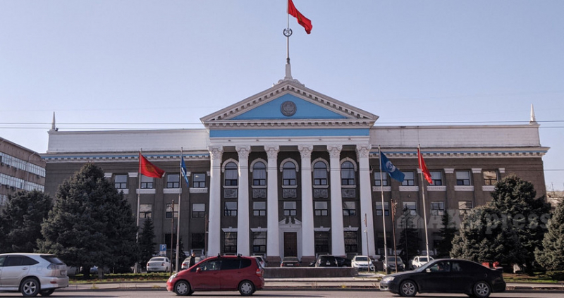 Мэрия Бишкека пригрозила подрядчикам санкциями за срыв дорожных работ