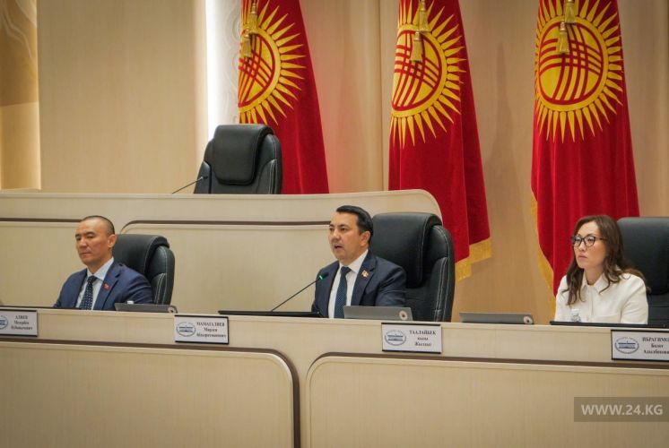 Один день из жизни торага Марлена Маматалиева: что остается за кадром власти
