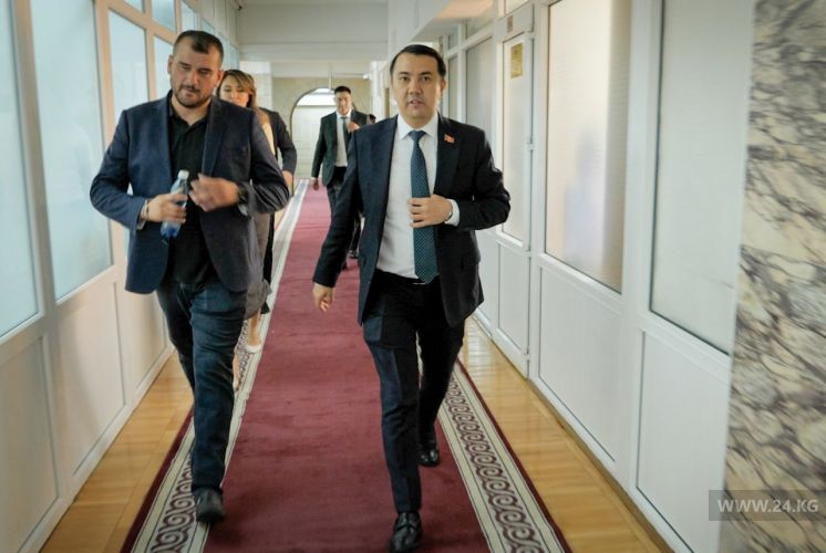 Один день из жизни торага Марлена Маматалиева: что остается за кадром власти