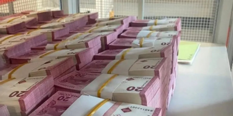 В Кыргызстане впервые самостоятельно произвели банкноты номиналом 20 и 50 сомов